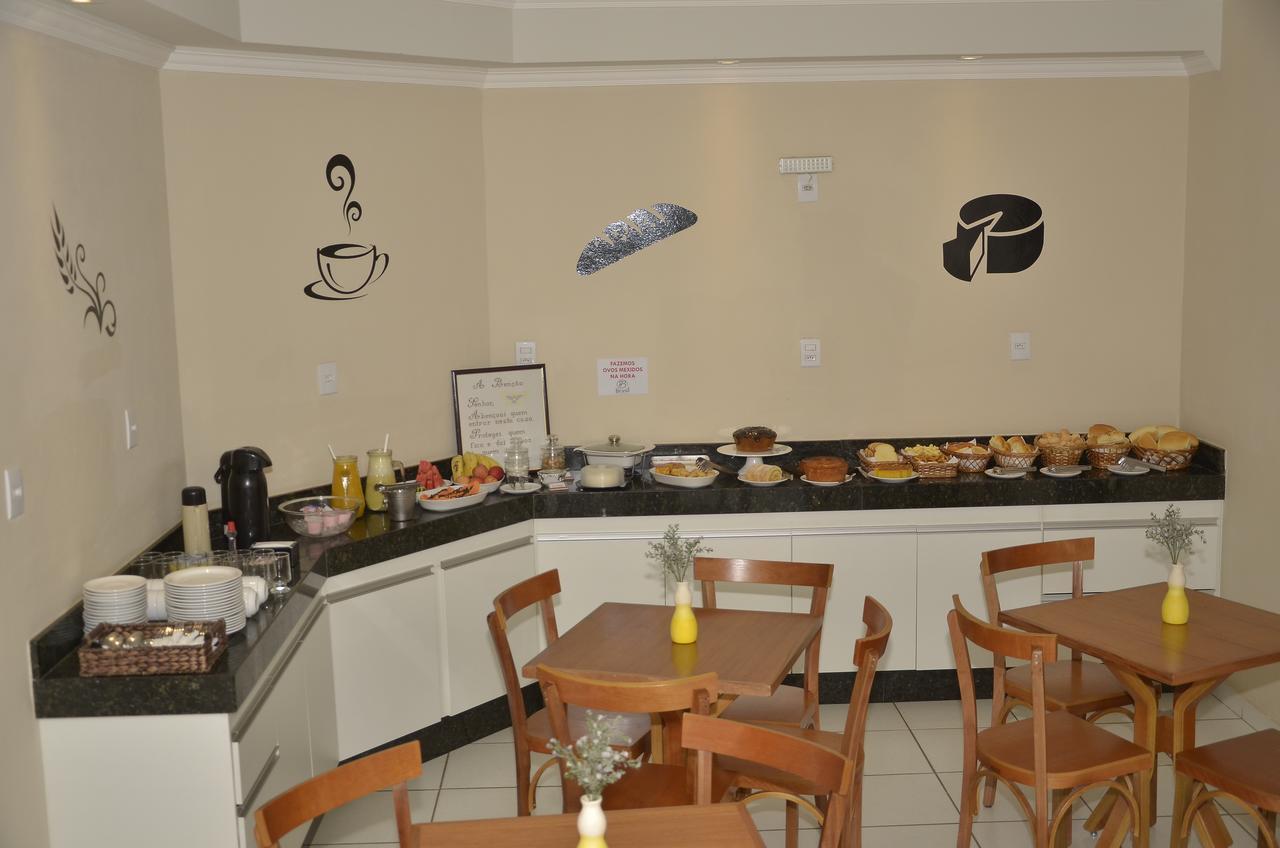 Hotel Brasil Guanhães Esterno foto